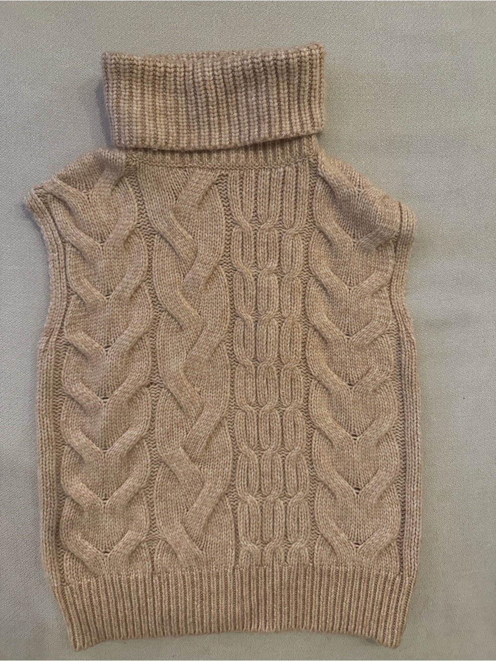 EXPRESS Cable Knit Sweater Vest